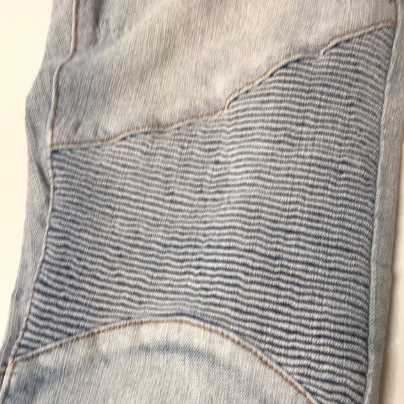 CJ Black- skinny jeans, faded & embellished stich - Picture 3 of 8